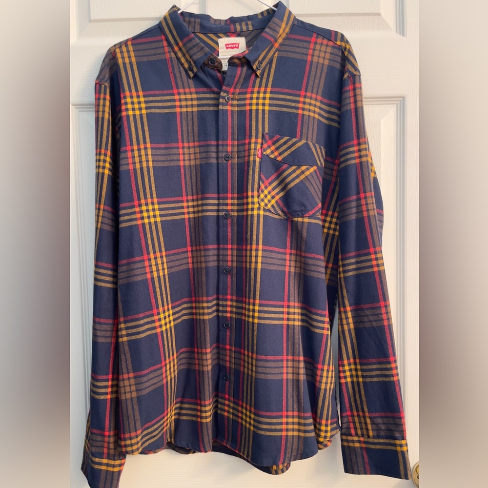 Mens Levi’s Flannel NWOT